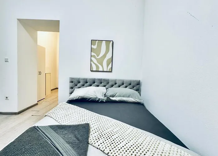 Apartment With Kitchen, 7 Minutes From Ottakring